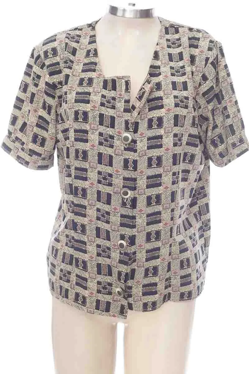 Blusa color Beige - Closeando