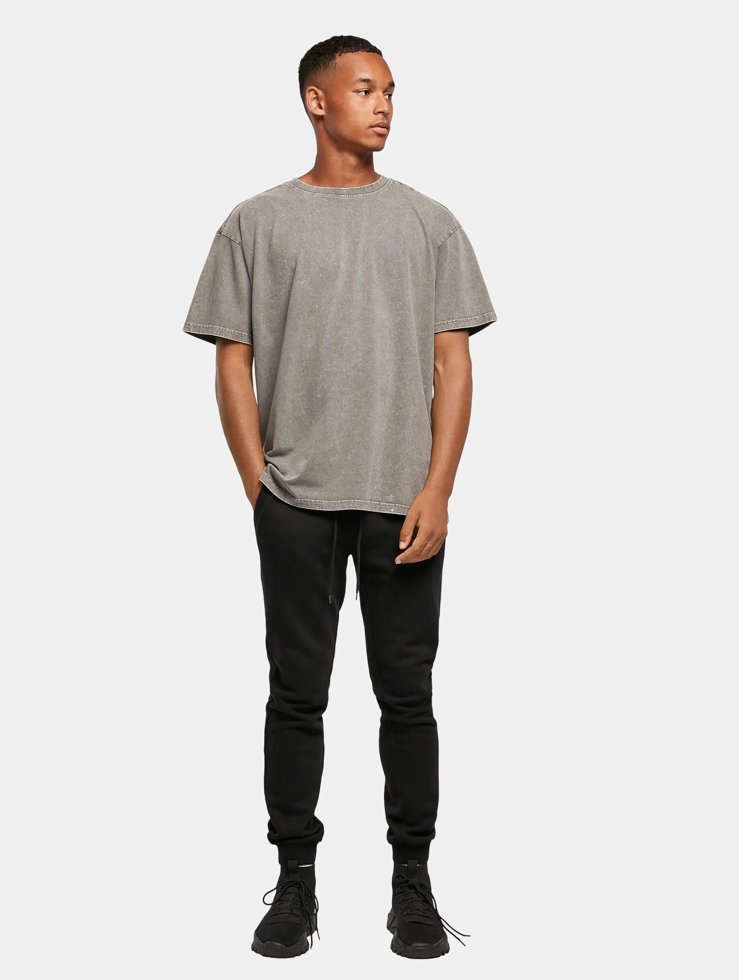 Build Your Brand Build Your Brand Acid Washed Heavy Oversized T-Shirt