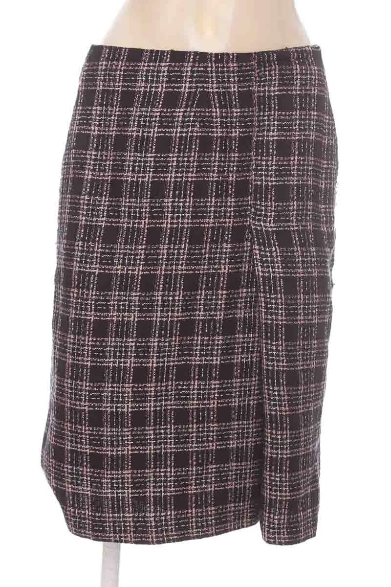Falda color Negro - Avenue
